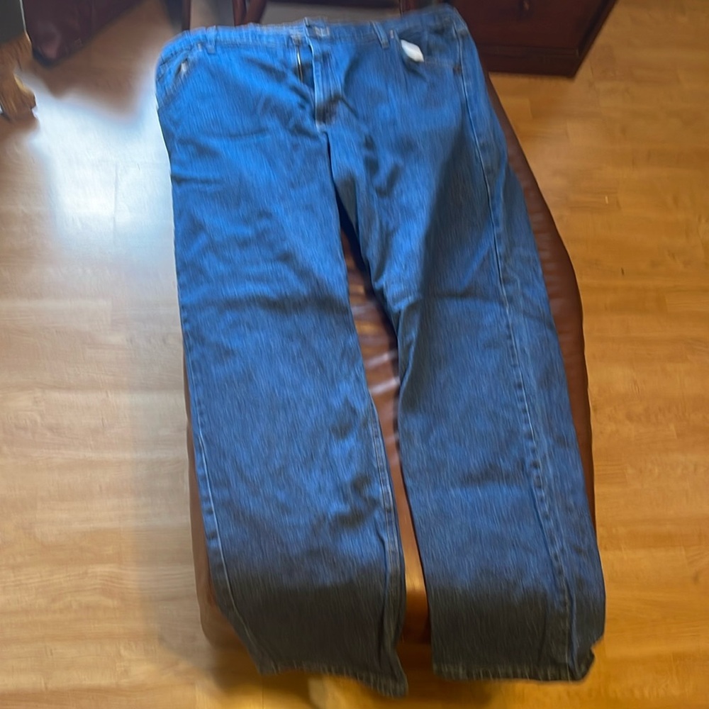 Wangler jeans size 42x32 in great shape